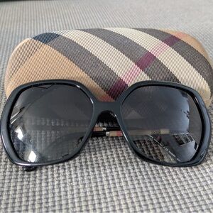 Burberry sunglasses